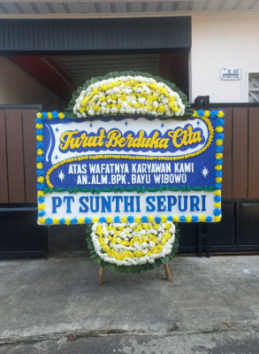 Papan Bunga Duka di Kmp Melayu Tim